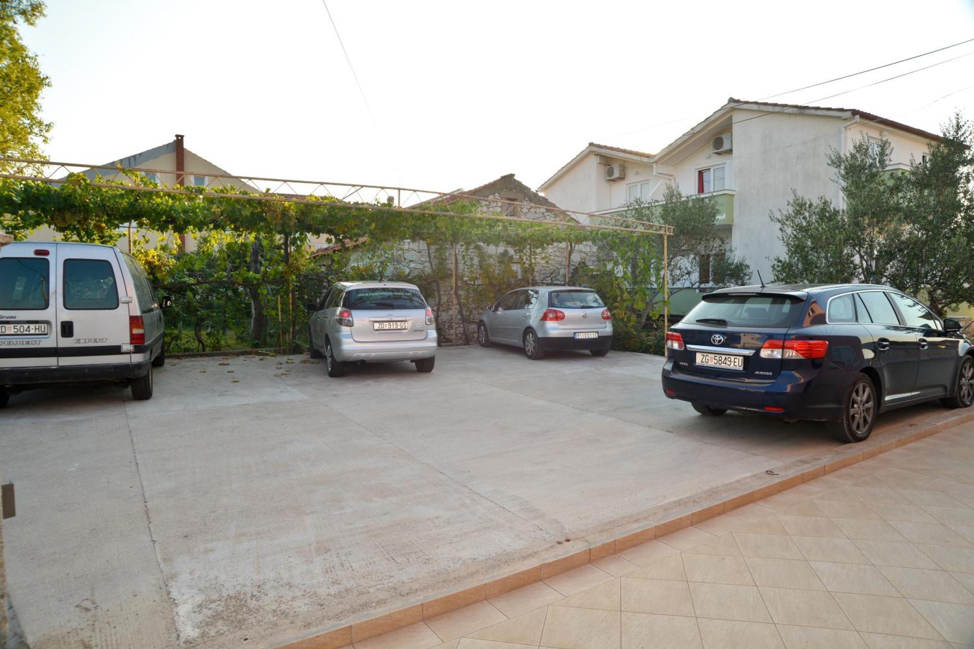 Apartments Lonic Kukljica Ngoại thất bức ảnh